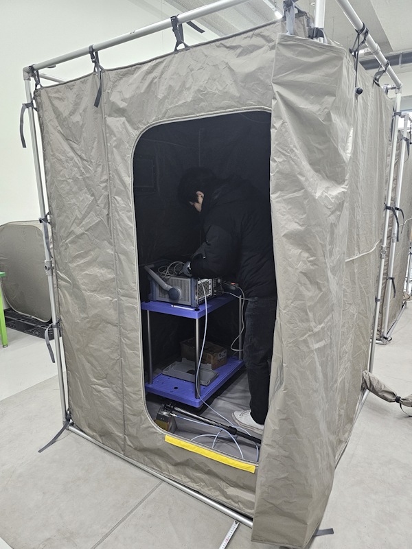RF/EMI shielded walk-in tent applications-1
